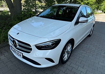 Mercedes-Benz B 200 -D