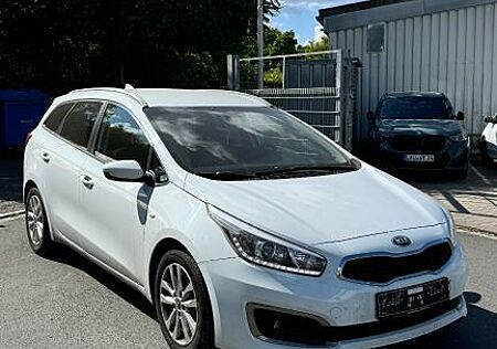 Kia Cee'd / Ceed 1.4 CVVT Vision Vision