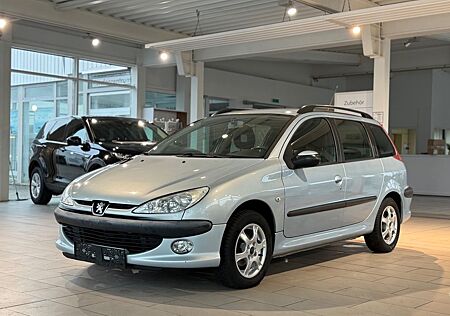 Peugeot 206 SW Grand Filou Cool*KLIMA*BLUET.*USB/AUX*TÜV