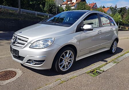 Mercedes-Benz B 200 - 2.HAND - TÜV 04/25 - KLIMA - SCHECKH.