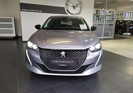 Peugeot 208 208e e- Allure Pack 136