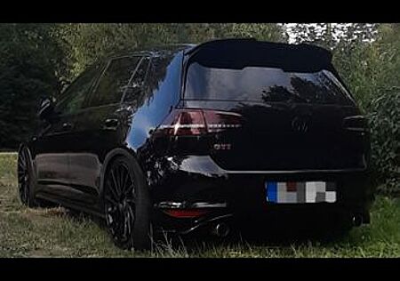 VW Golf Volkswagen 2.0 TSI DSG BMT GTI Performance GTI Per...