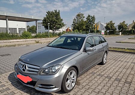 Mercedes-Benz C 180 T BlueEFFICIENCY -