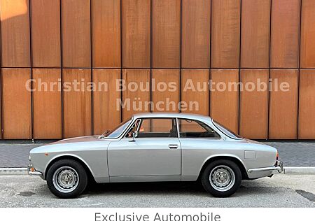 Alfa Romeo GTV Bertone GT 2000 Veloce original tipo 105.21 BRD