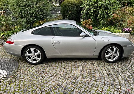 Porsche 996 Carrera