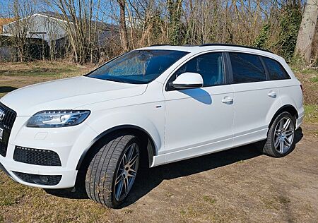 Audi Q7 4.2 TDI quattro 7-Sitzer Bose AHK S-Line