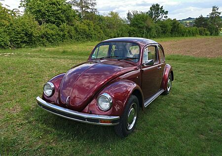 VW Käfer Volkswagen 1600i (Mexiko) | Rubinrot metallic | Chrom