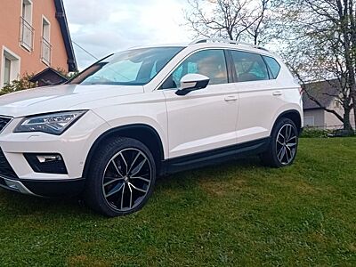 Seat Ateca 2,0TDI Xcellence 4Drive+LED+AHK+Kamera 360