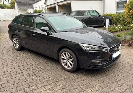 Seat Leon Werksgarantie bis 2027, HU Neu
