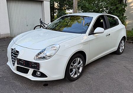 Alfa Romeo Giulietta 1.6 JTDm 105ps