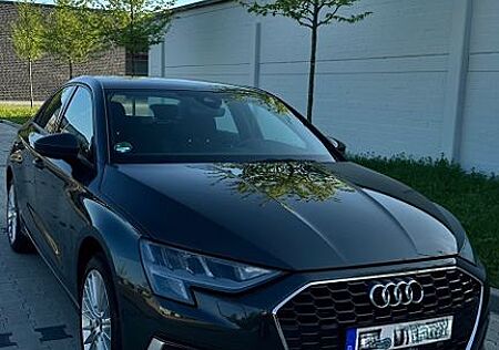 Audi A3 35 TDI S tronic advanced Limousine advanced