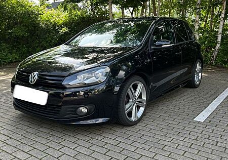 VW Golf Volkswagen 1.4 TSI R-line/Standheizung/Navi