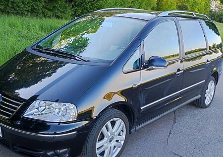 VW Sharan Volkswagen Trendline