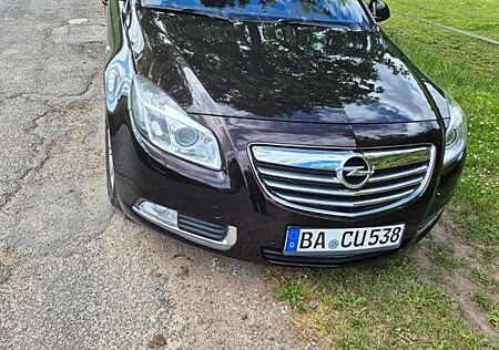 Opel Insignia 1.6
