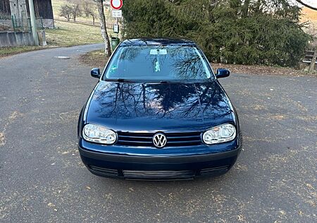 VW Golf Volkswagen 1.4 Basis (Gebrauchtwagen TÜV NEU)