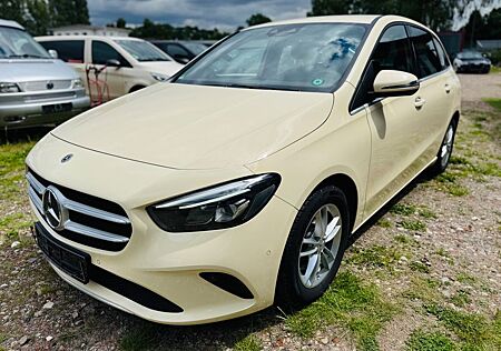 Mercedes-Benz B 200 d Automat Widescreen LED Navi Came Top