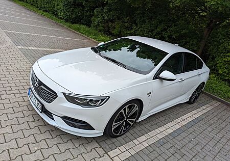 Opel Insignia 2.0 Diesel Grand Sport OPC Line CDTI