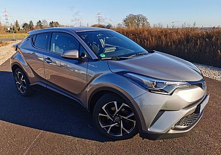 Toyota C-HR 1.8-l-VVTi Hybrid Team Deutschland Team...