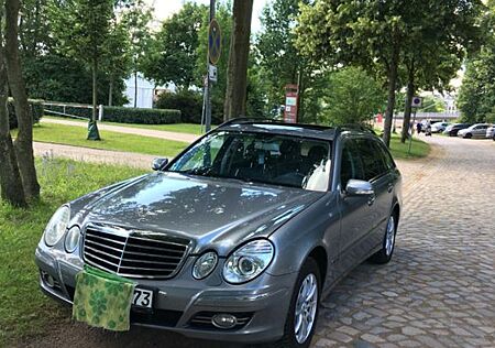 Mercedes-Benz E 280 CDI 4MATIC T AVANTGARDE Avantgarde