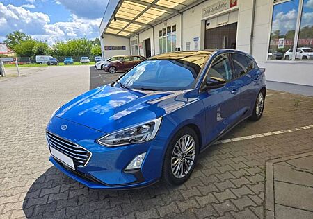 Ford Focus 1.0 l EcoBoost Trend S&S HUD LED NAV