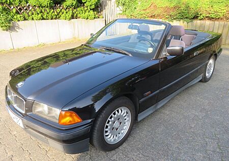 BMW 320i Cabrio