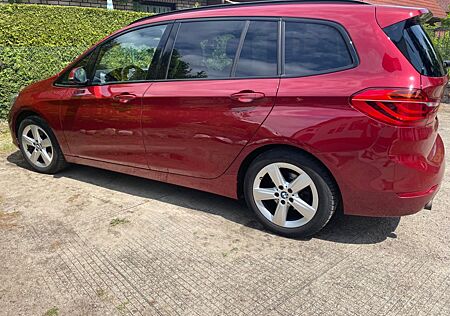 BMW 2er 220i Gran Tourer - Luxury Line