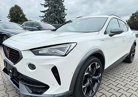 Cupra Formentor 1.4 TSI VZ e-Hybrid SHZ ACC Kamera