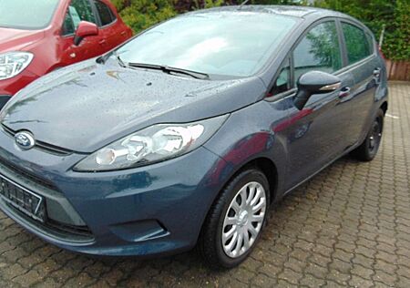 Ford Fiesta Trend Klima Sitzhzg 8-fach TÜV 04.2027 ++