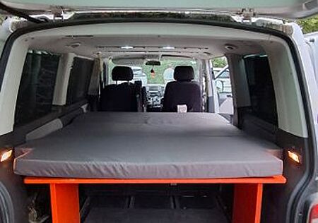 VW T5 Multivan Volkswagen der FlexCamper