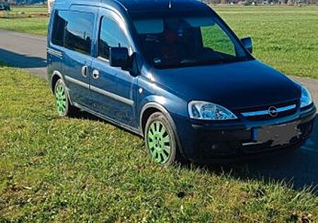 Opel Combo 1.6 CNG -