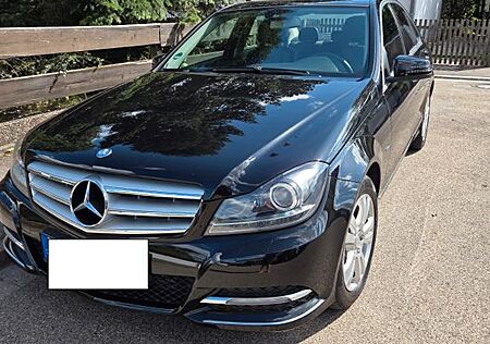 Mercedes-Benz C 180 BlueEFFICIENCY -