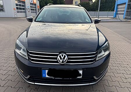 VW Passat Variant Volkswagen 2.0 TDI DSG Highline BMotion ...