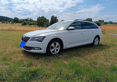 Skoda Superb 2.0 TDI SCR 140kW DSG Style Combi Style