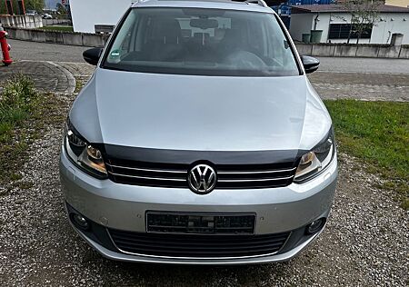 VW Touran Volkswagen Style BMT