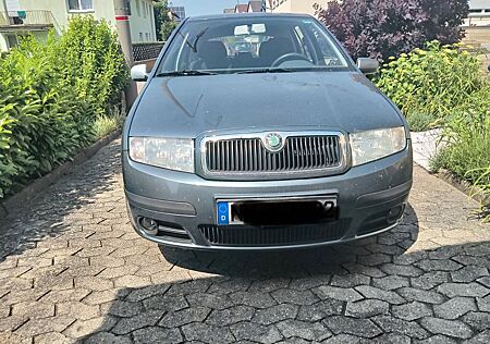 Skoda Fabia Combi 1.4 16V 55 kW Ambiente Ambiente