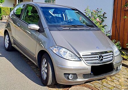 Mercedes-Benz A 150 ELEGANCE Elegance