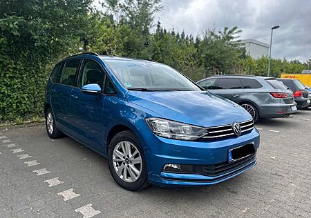 VW Touran Volkswagen 2.0 TDI MASSAGE 7SITZER ACC