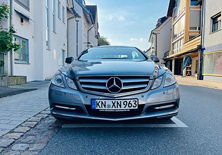 Mercedes-Benz E 350 Coupé CDI BlueEFFICIENCY