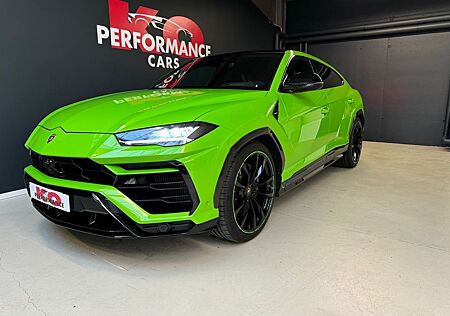 Lamborghini Urus Capsule Carbon B&O Akrapovic