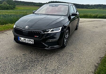 Skoda Octavia 2.0 TDI DSG RS Combi RS