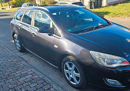 Opel Astra Sports Tourer 1.7 CDTI eco Design 96 S...
