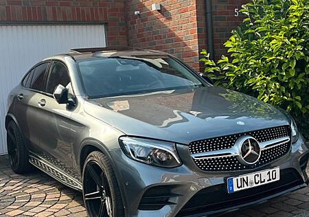 Mercedes-Benz GLC 250 d 4MATIC AMG Line Coupé,Voll Ausstattung