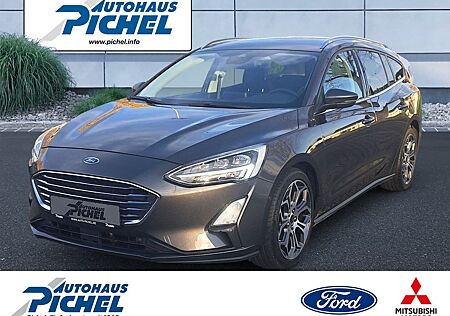 Ford Focus Turnier Titanium PANODACH+NAVI+ AHK LED El