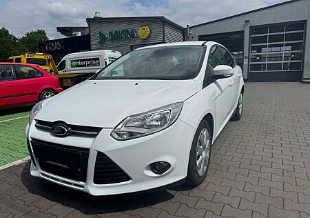 Ford Focus Lim. Trend Automatik