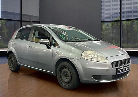 Fiat Grande Punto 1.2 8V Dynamic ZUVERLÄSSIG 5Türer*