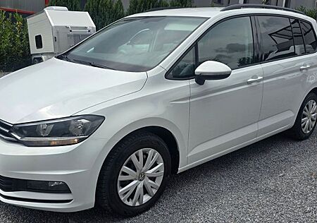 VW Touran Volkswagen Comfortline BMT/Start-Stopp