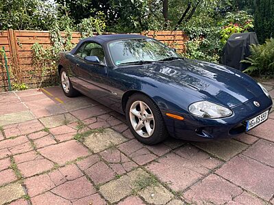 Jaguar 99er XK8 Cabriolet - X100