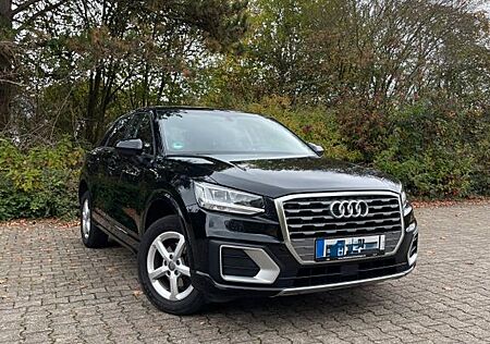 Audi Q2 35 TFSI S tronic - Mj 2019, Wenig KM, TÜV neu