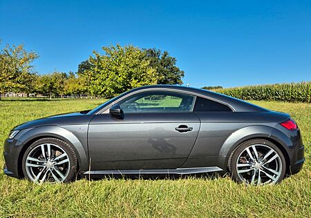 Audi TT Coupe 2.0 TFSI S tronic quattro -