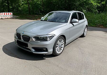 BMW 120i - Automatik
